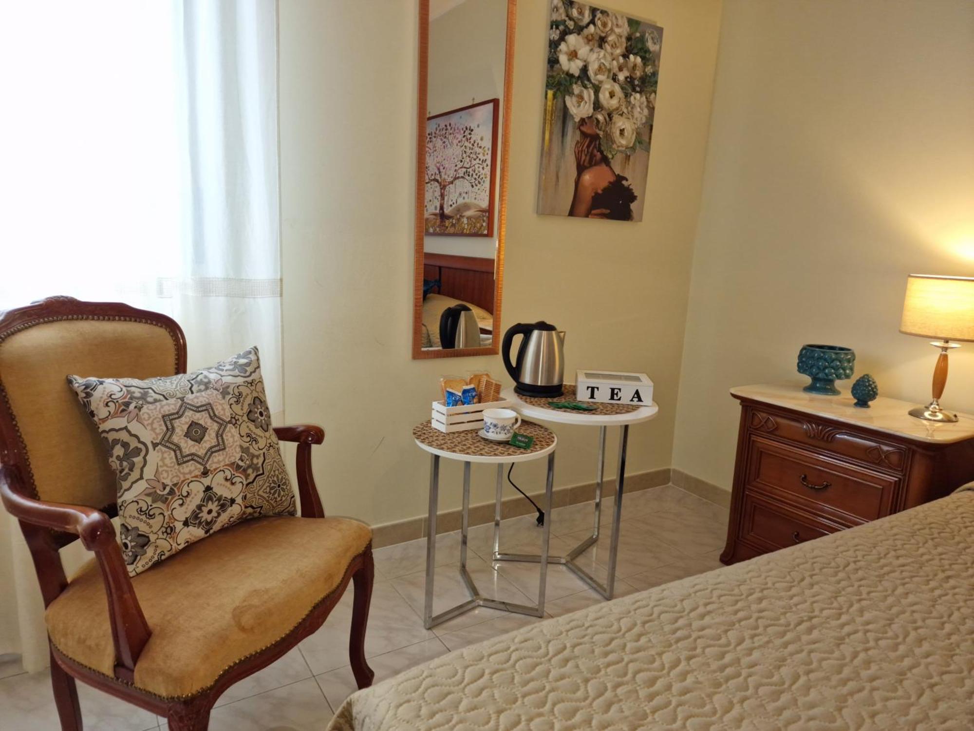 Lorenzo Guest Suite With Free Private Parking-- Cantieri Culturali Palermo Exterior foto